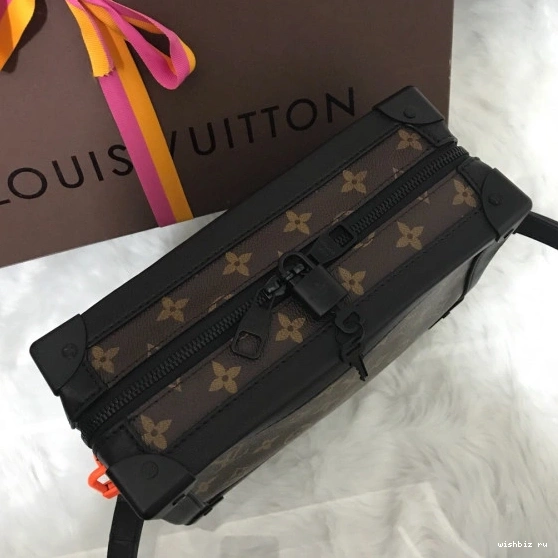 WIS VUITTON BOX LOUIS 1108
